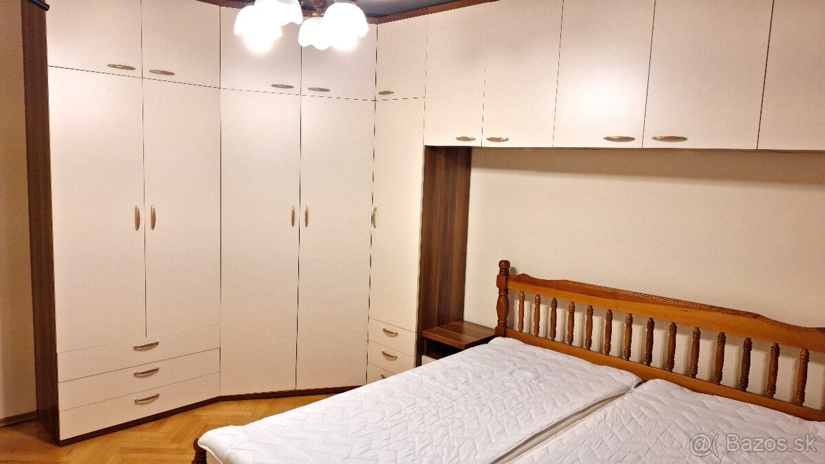 1 izbový byt ( 2+kk ) - 5