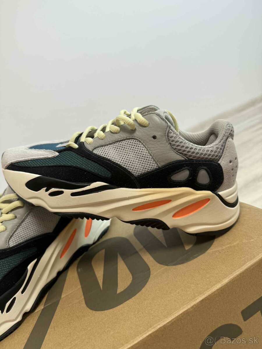 Pánske botasky Adidas Yeezy 700, velkost 39 - 5