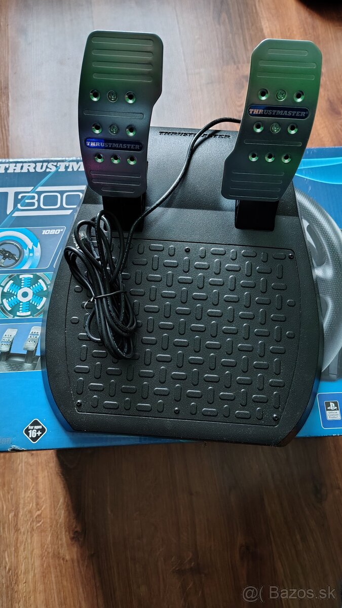 Thrustmaster t300 rs - 5