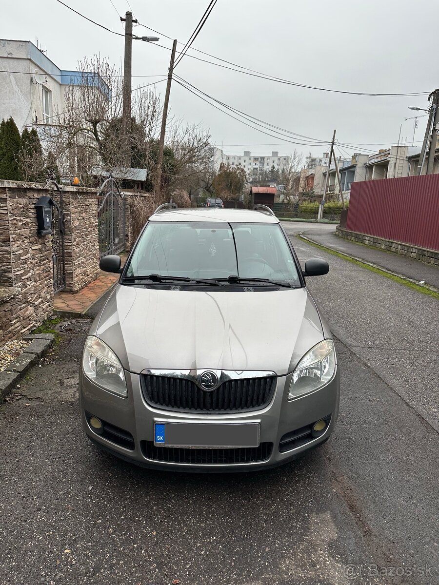 Škoda fabia - 5