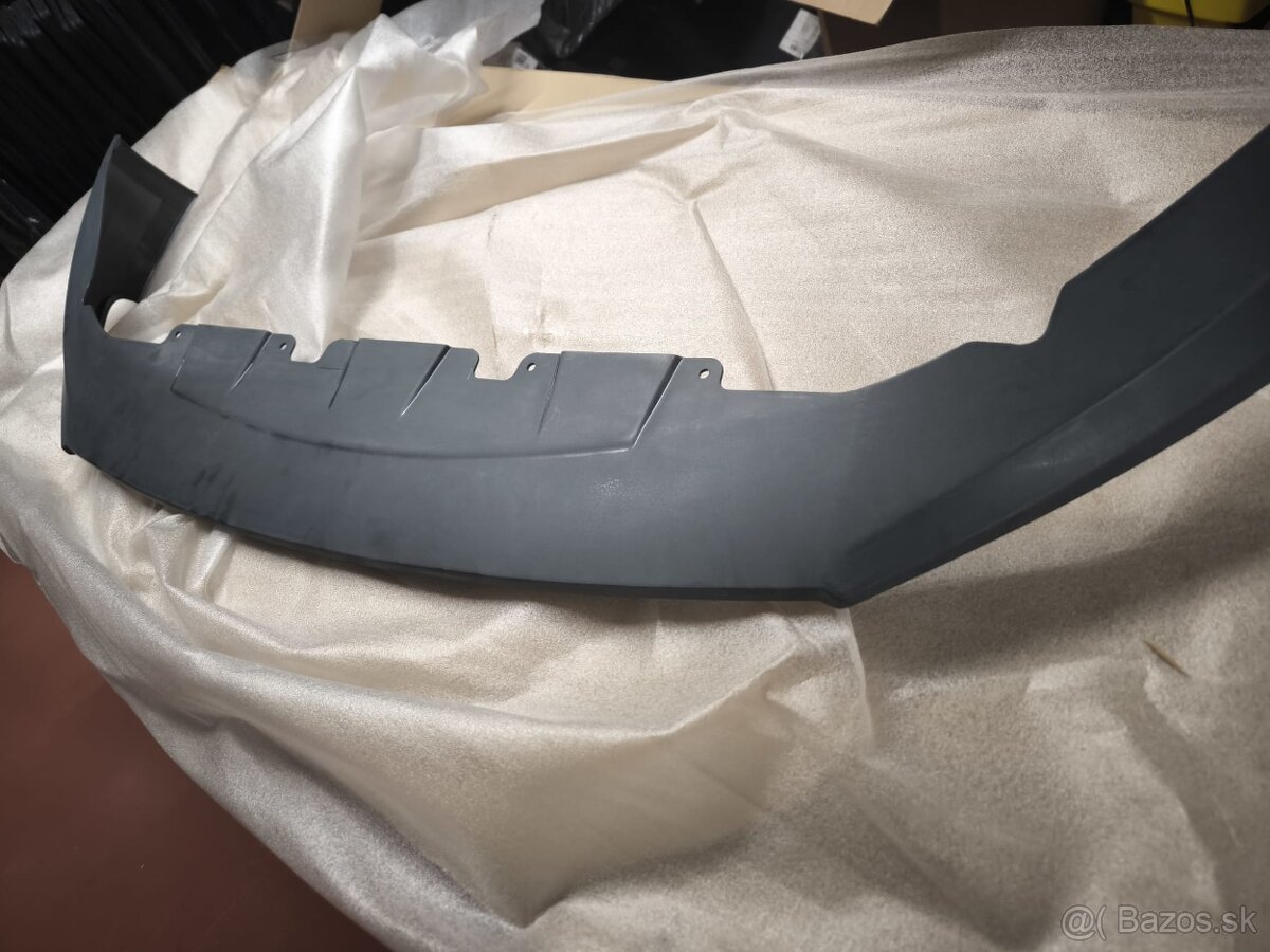 Predný spoiler Škoda Octavia 3 - 5