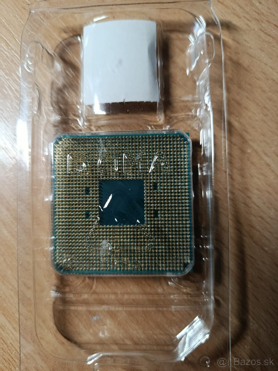 AMD RYZEN 7 2700X - 5