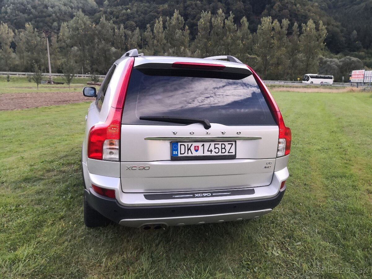 Volvo XC 90 - 5