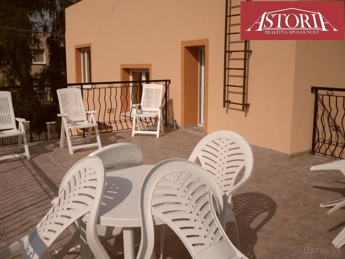 rodinný dom s 2 garážami - Martin - Stráne - 5