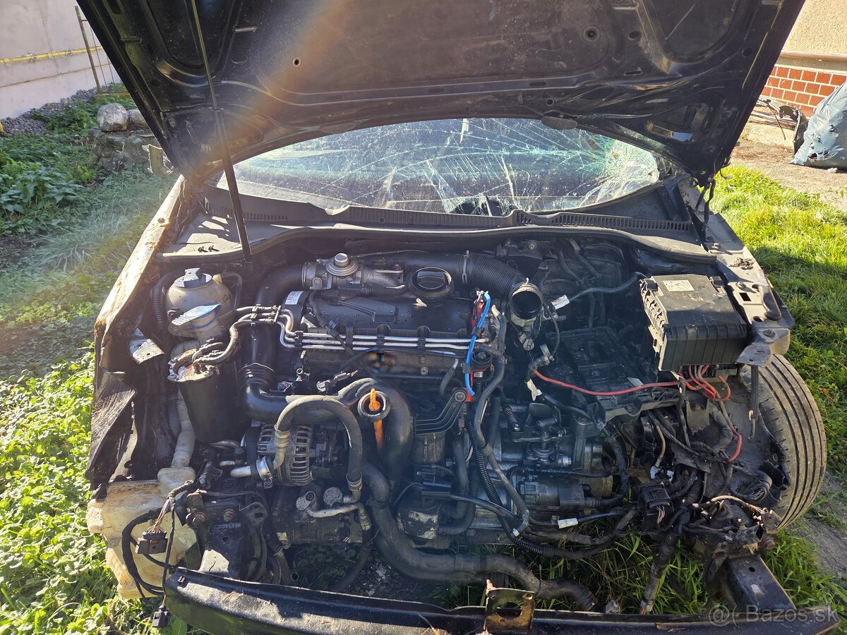 Vw golf 5 1.9 77kw - 5