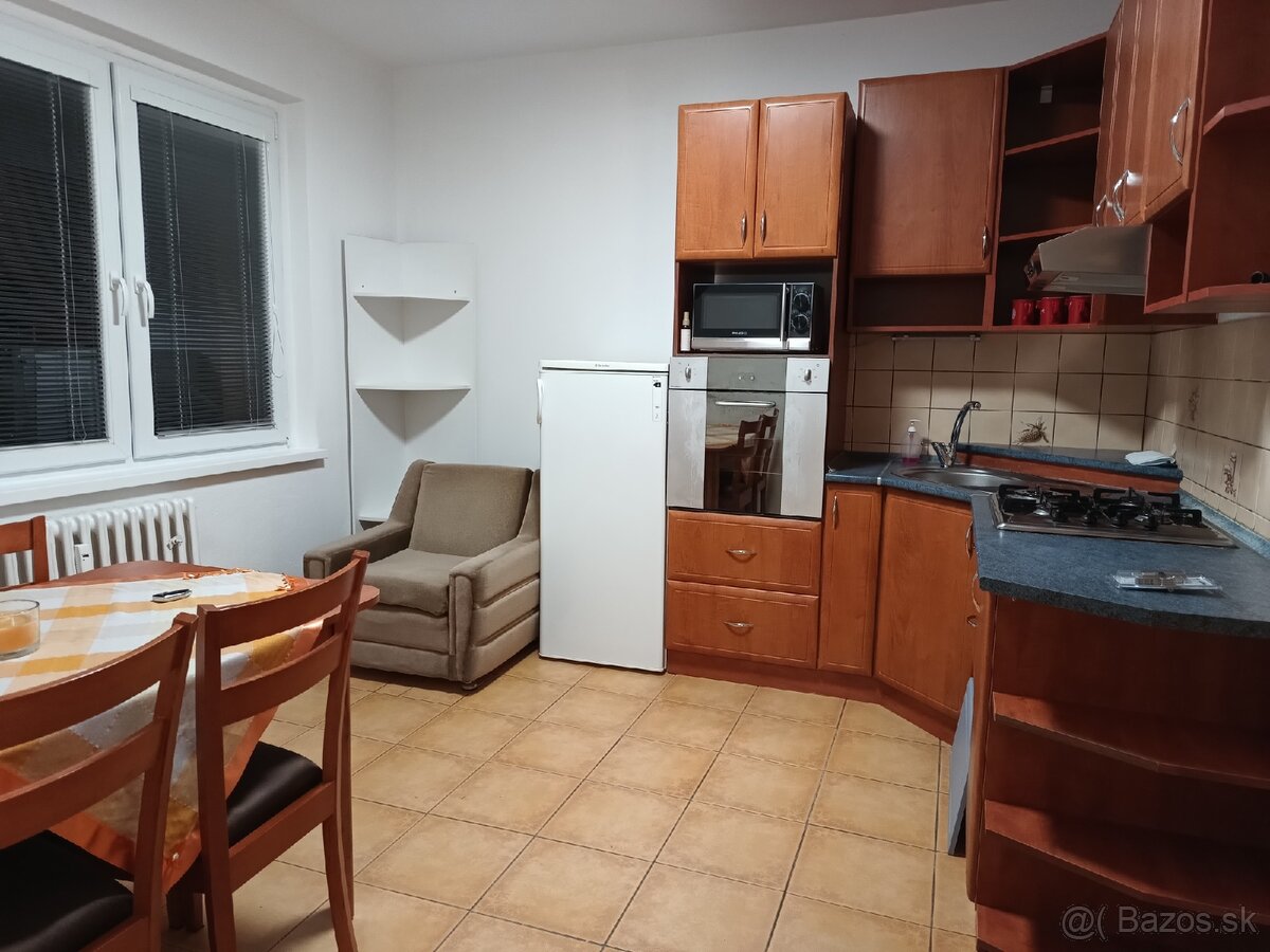 Byt do prenájmu - 5