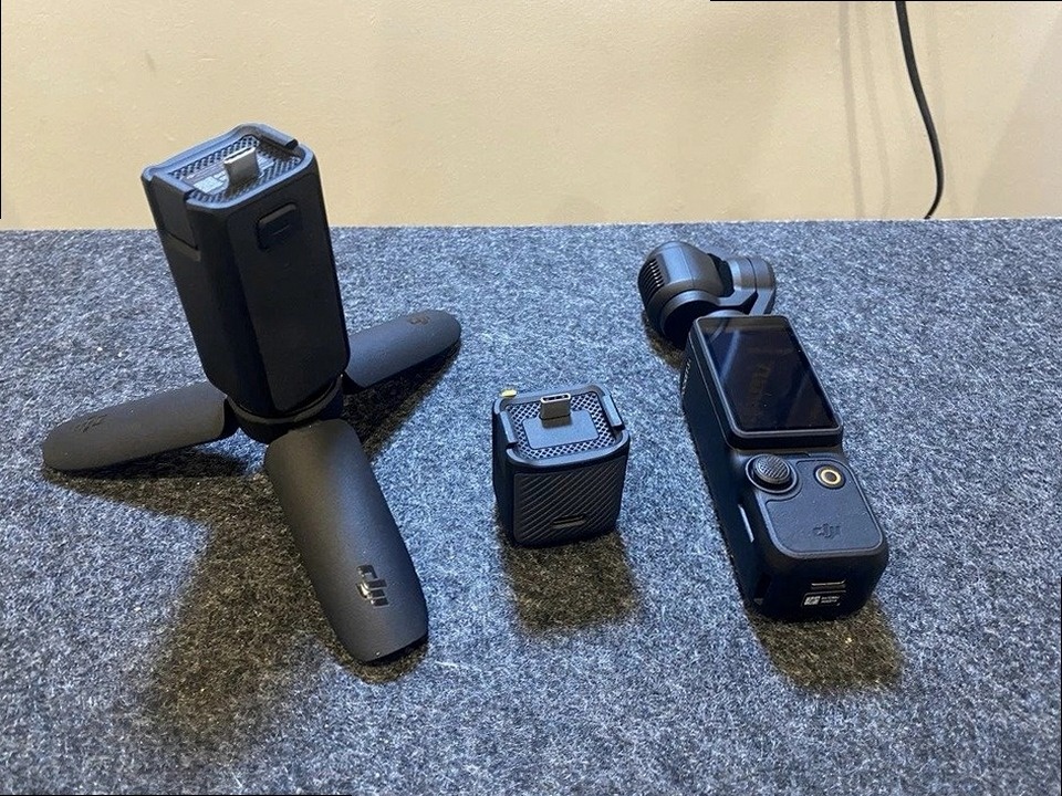 DJI Osmo Pocket 3 Creator Combo - 5