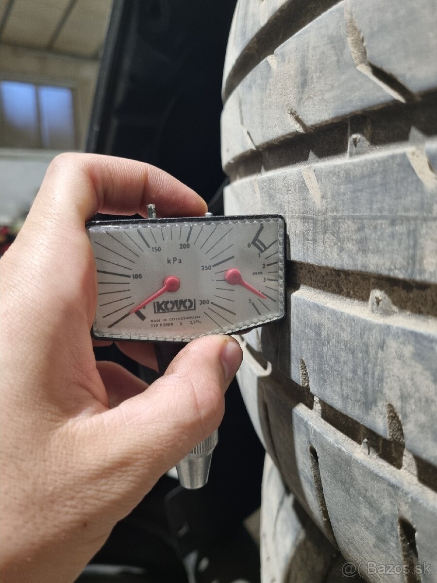 Letné 265/50 R20 - 5