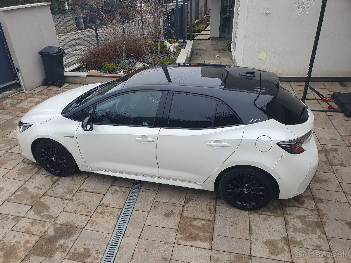 Predám Toyota Corolla 1.8 Hybrid e-CVT Selection - 5