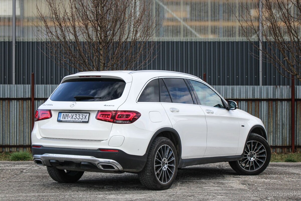 Mercedes GLC SUV 300 E 4MATIC A/T 245KW - 5