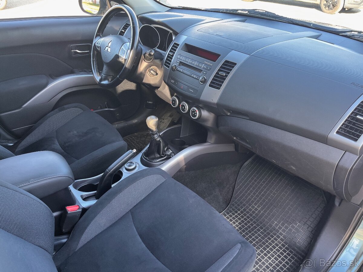 Mitsubishi Outlander 2.2 DI-D 4x4, 7-miestny, 156 k, - 5