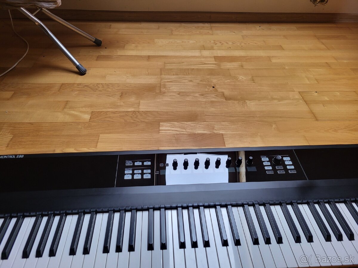 Native Instruments KOMPLETE KONTROL S88 - 5