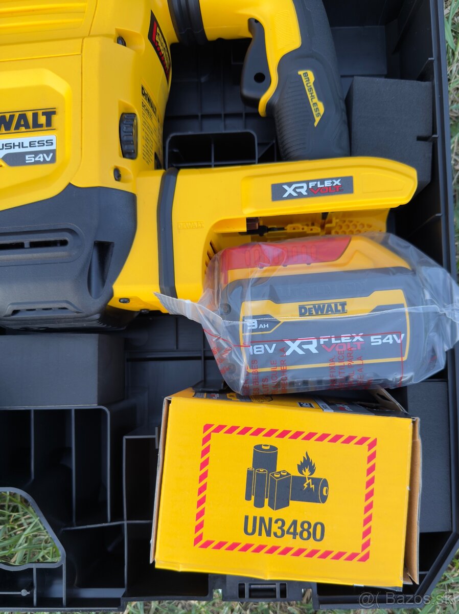 Dewalt DCH832 aku buracie kladivo sds max - 5