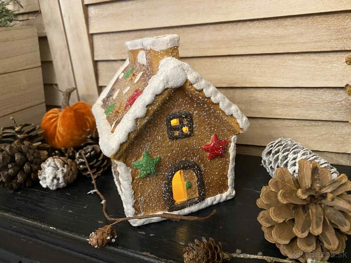 Svietiaci perníkový domček - 5