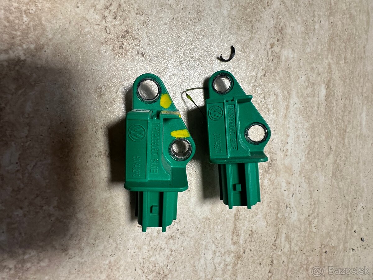 Predám náhradné diely octavia 2 facelift 2010 - 5