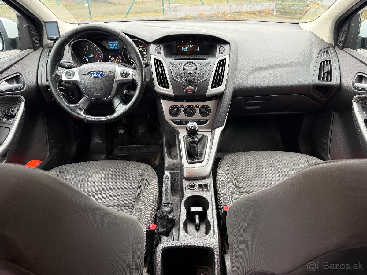 Ford Focus 1.0 EcoBoost 74kw rok 2014 - 5