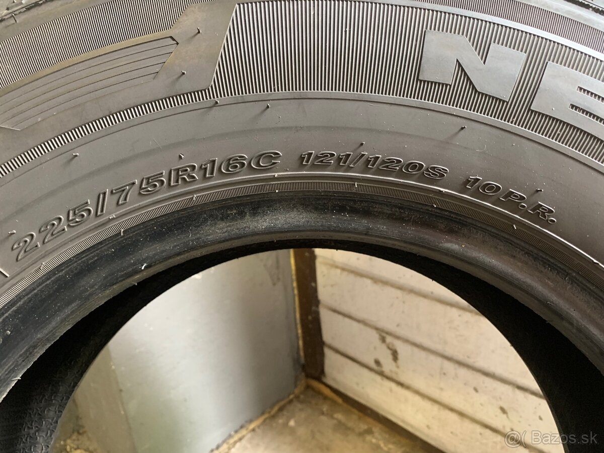 225/75r16c