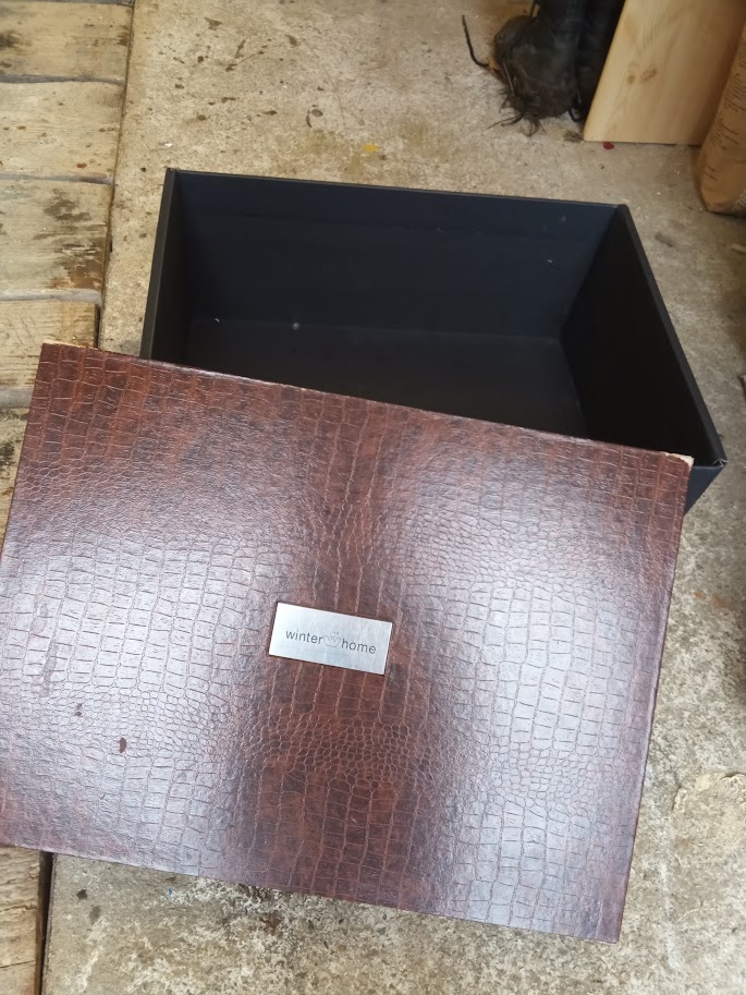 GARÁŽOVÝ VÝPREDAJ - 5