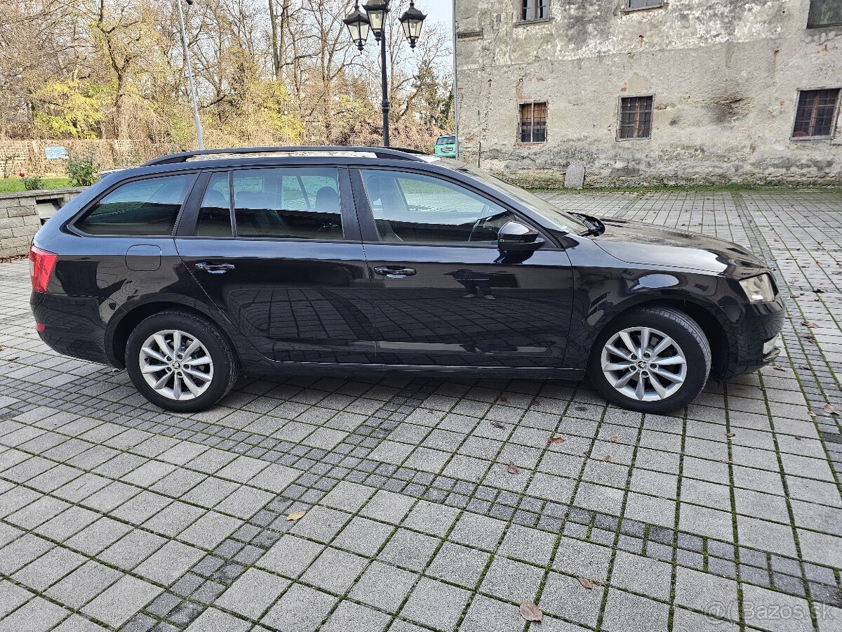 Škoda Octavia Combi 2.0 TDI DSG F1 Ambition Navi DVD Orig.KM - 5