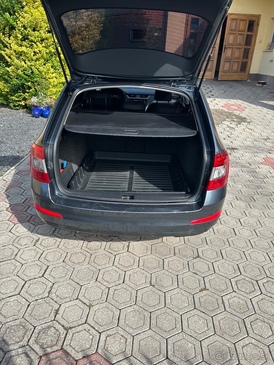 Škoda Octavia Kombi 1.8TSI 4x4 DSG - 5