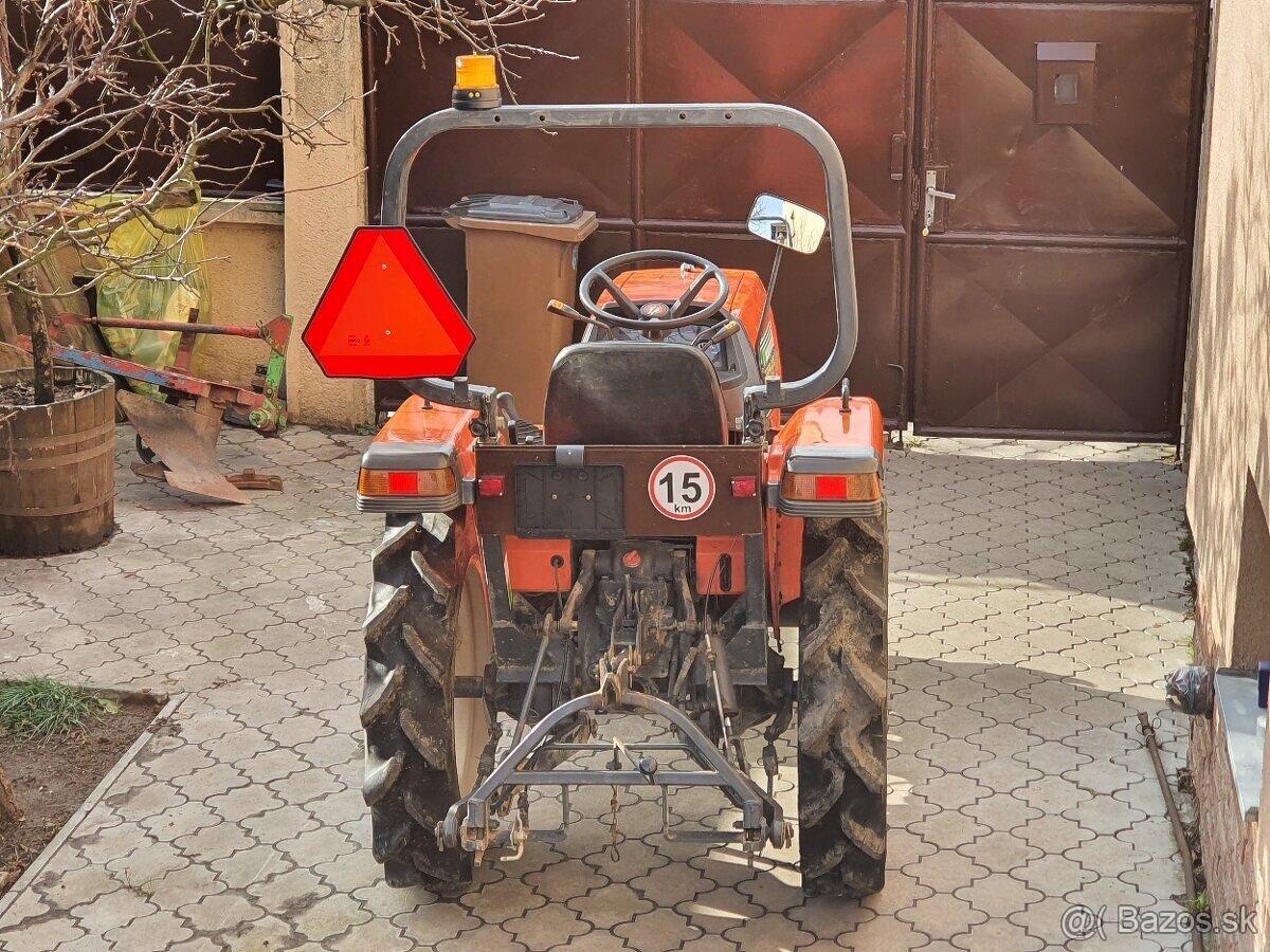 Malotraktor HINOMOTO NX200 - 5