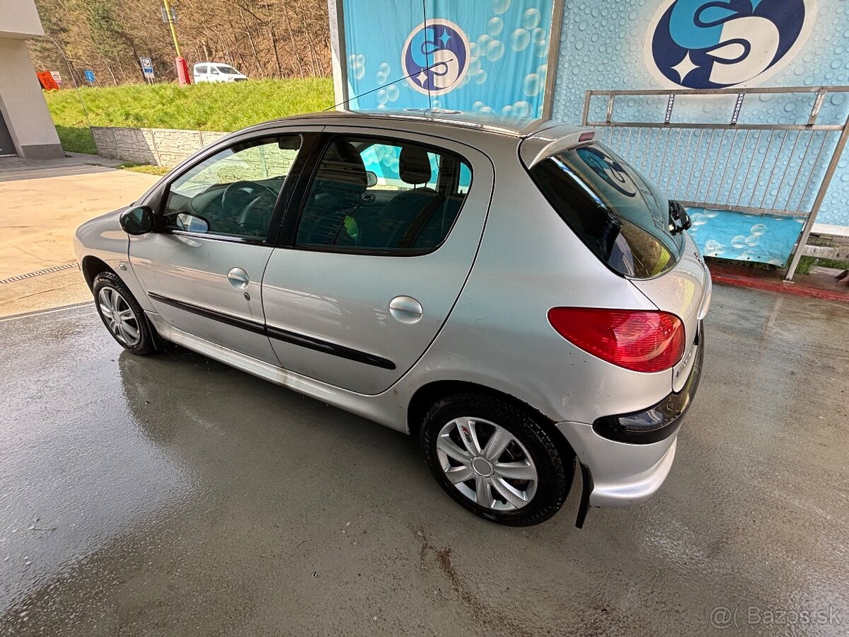 Peugeot 206 - 5