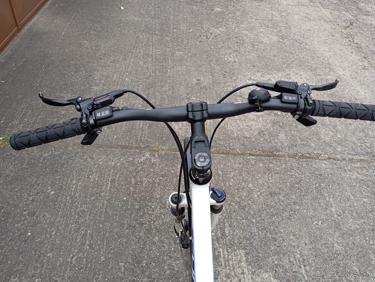 Bicykel Hybrid Forme - 5