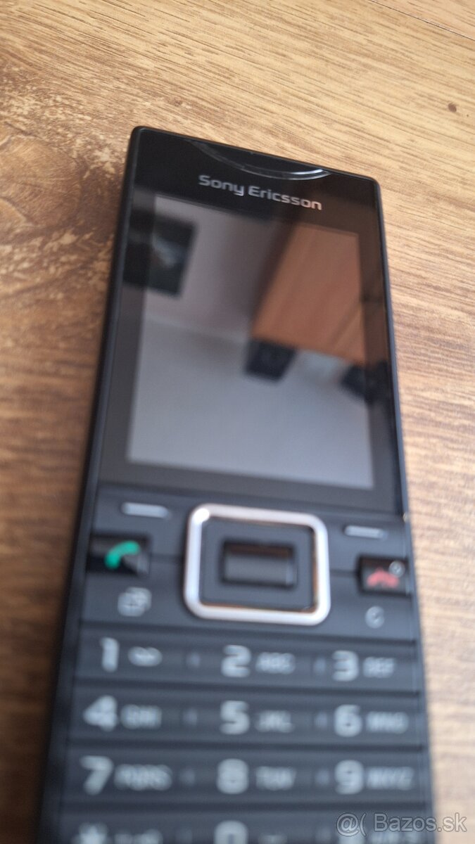 Sony ericsson J10i2 top stav - 5