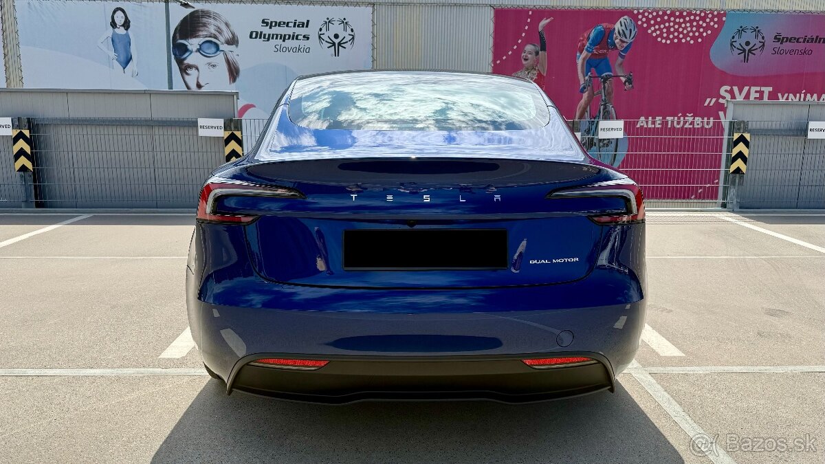 Tesla Model 3 Long Range AWD - 5