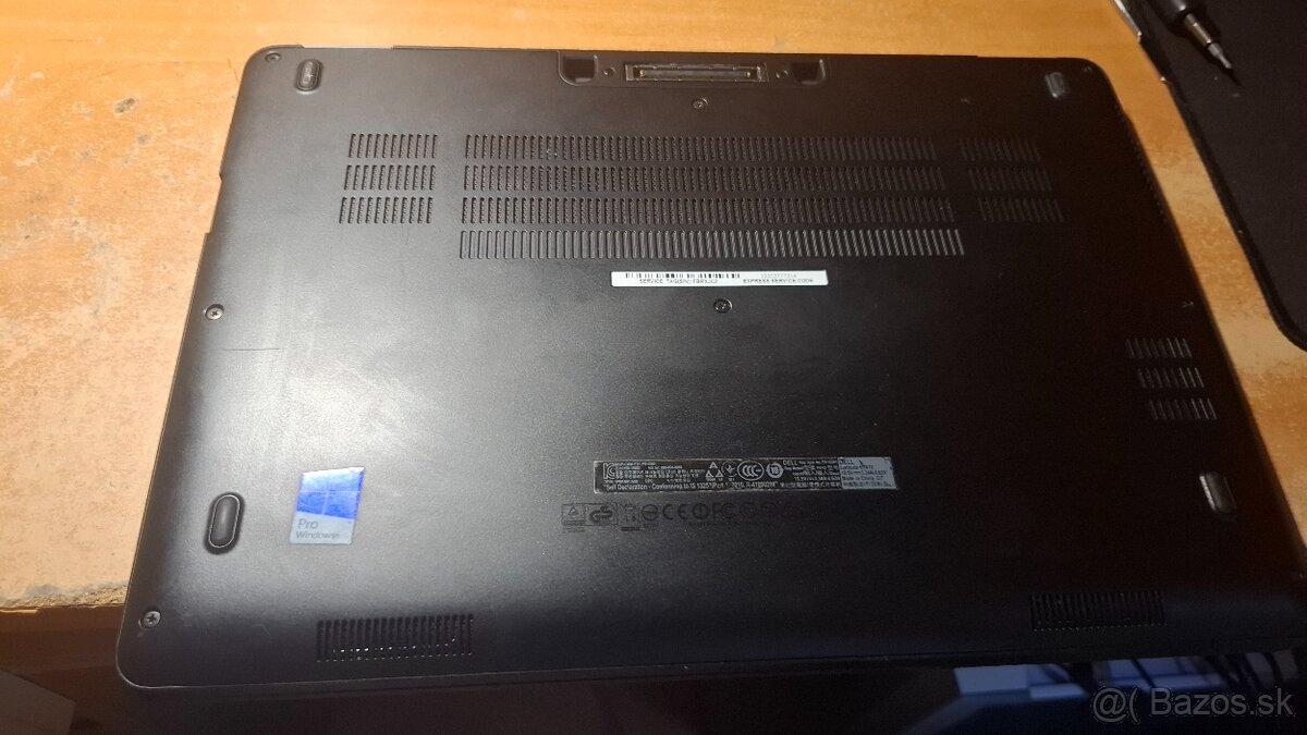 Dell latitude E7470 - 5