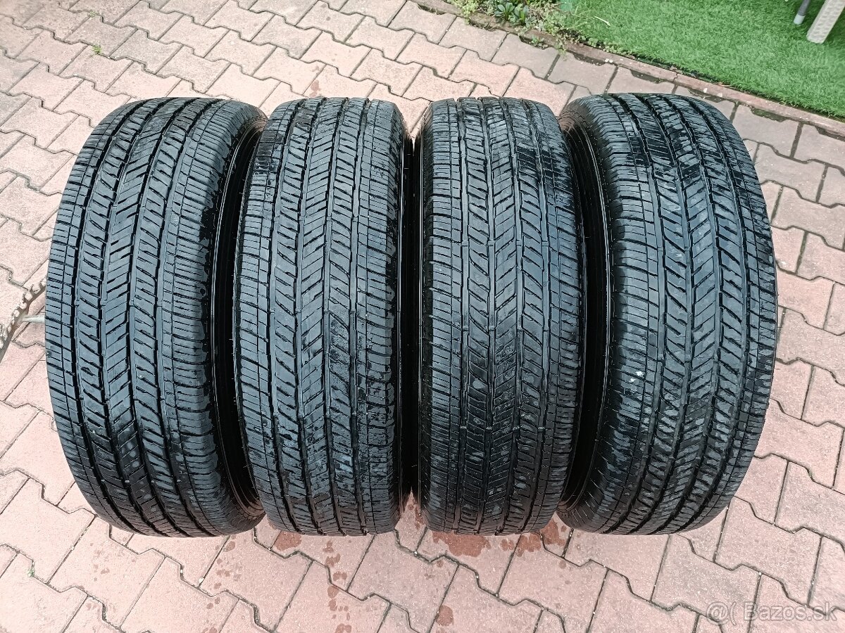R18 Celoročná sada JEEP WRANGLER 4x 255/70R18 BRIDGESTONE