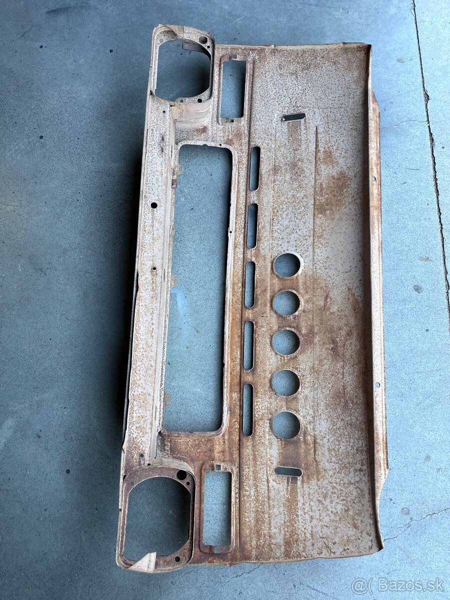 Fiat 127 čelo, blatníky, prah - 5