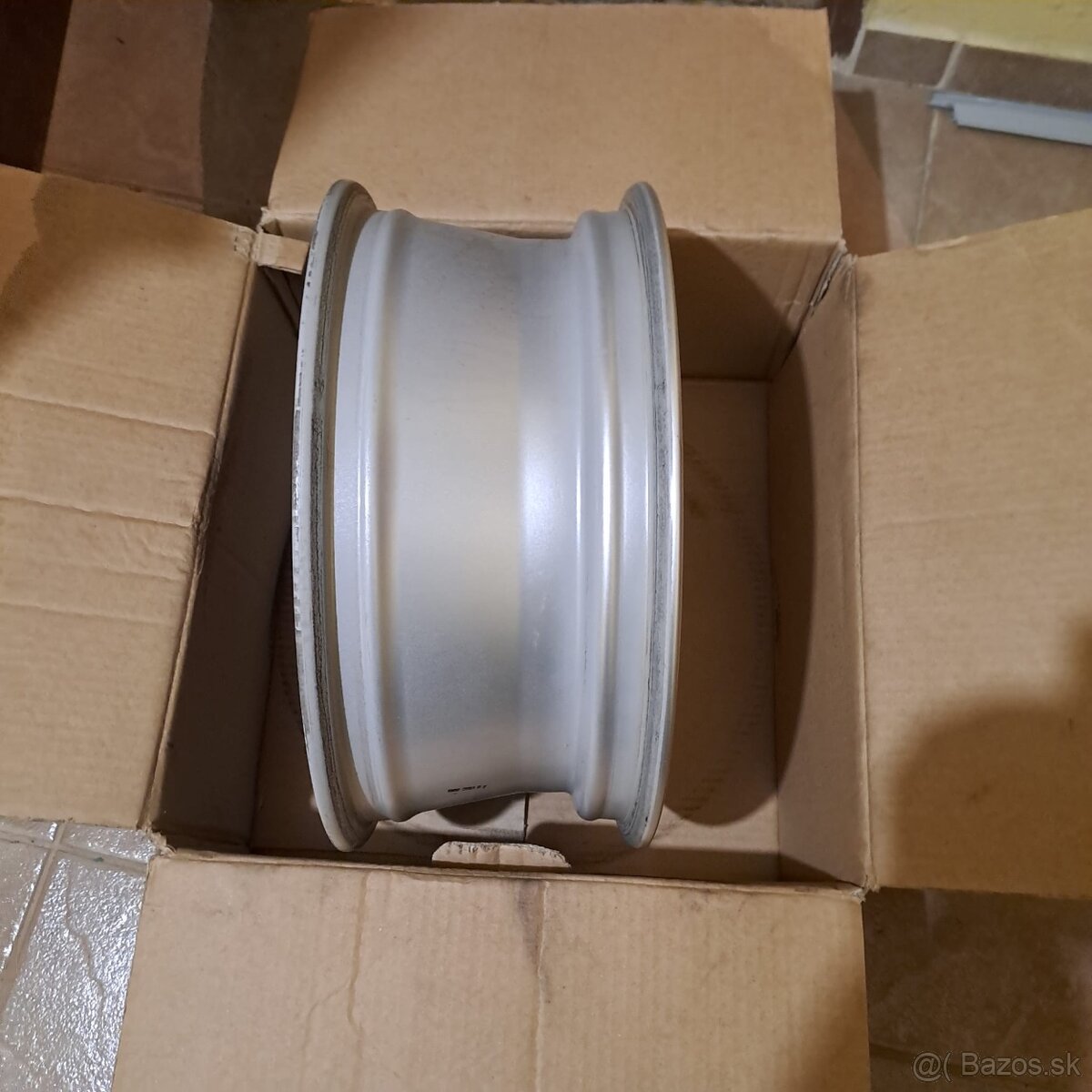 1 ks. Hliníkový disk R16 VW - 5