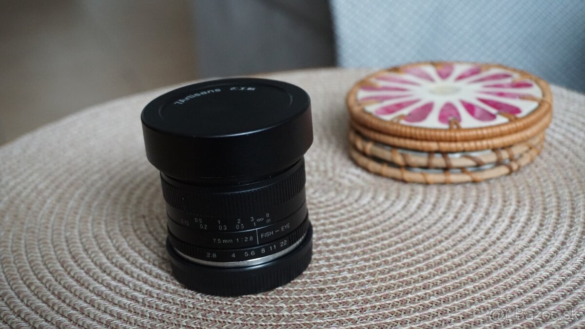 Fish-eye objektív 7artisans 7.5mm F2.8 - 5