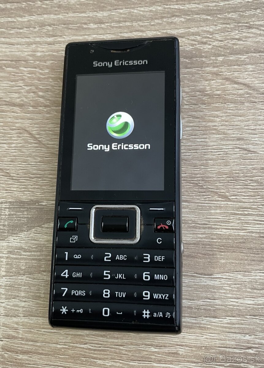 Sony Ericsson J10i2 - 5