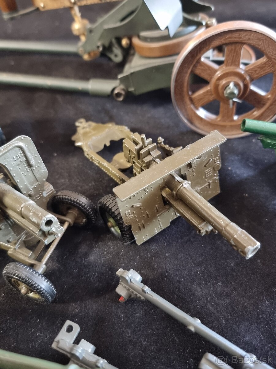 Predám zberateľské dela samopale - 5