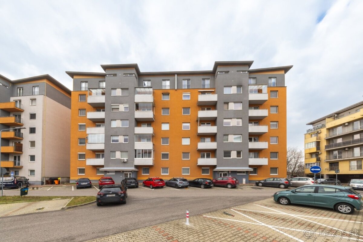 Na predaj 3 izbový byt Senec - Pezinská ulica - 5