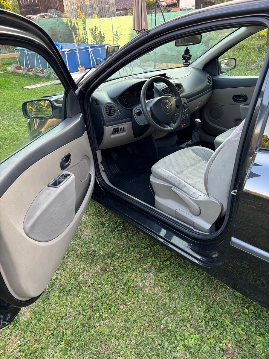 Renault Clio MK3 III 2006 1.5 DCi 50kw - 5