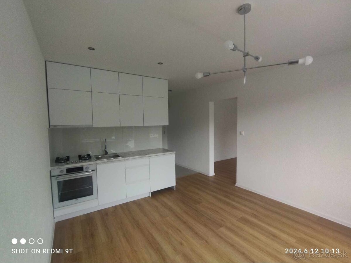 1.izbovy byt HRIŇOVEJ do PRENAJMU - 5