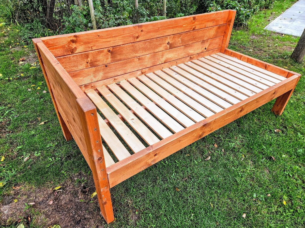 Drevená posteľ - 5