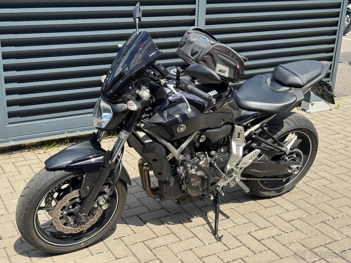 Yamaha MT-07 1 - 5