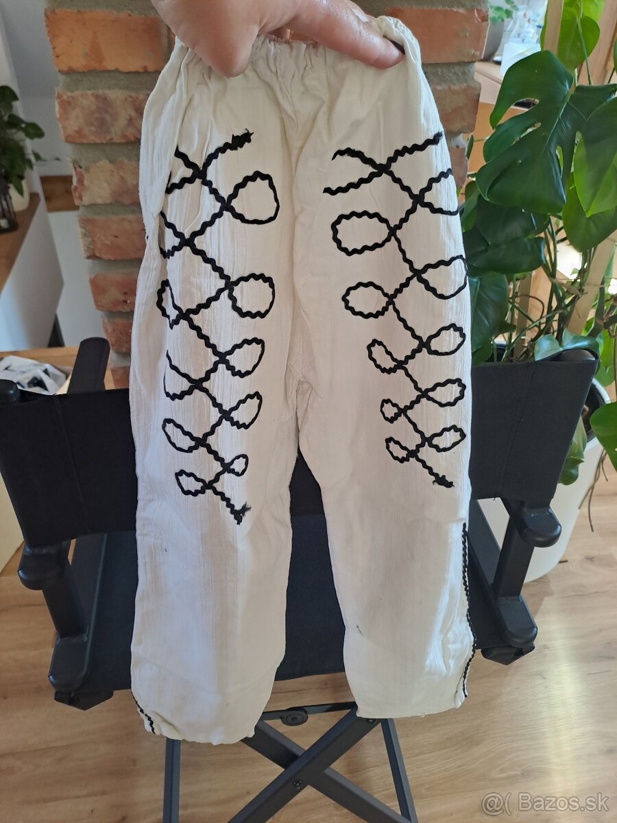 Predám rôzne časti krojov - 5