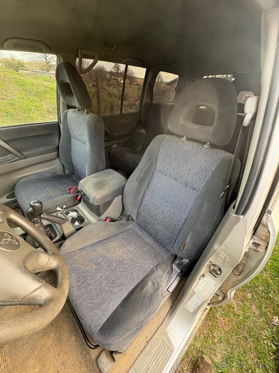 Rozpredam pajero 3.2 DID - 5