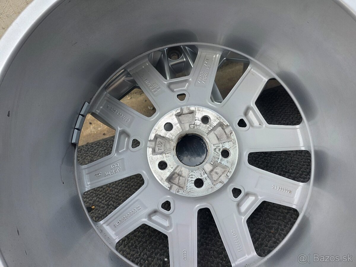 5X112 R18 AUDI 8,0J ET45 - 5