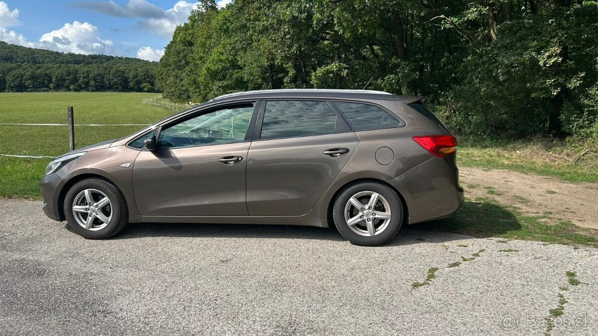Kia ceed SW 1.6 CRDI 94KW - 5