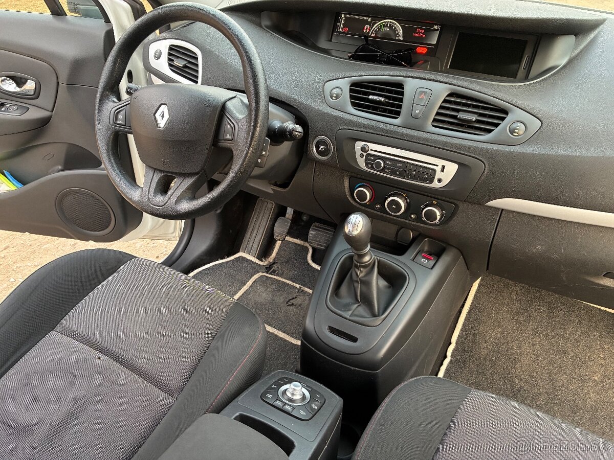 Renault Scenic 3 - 5