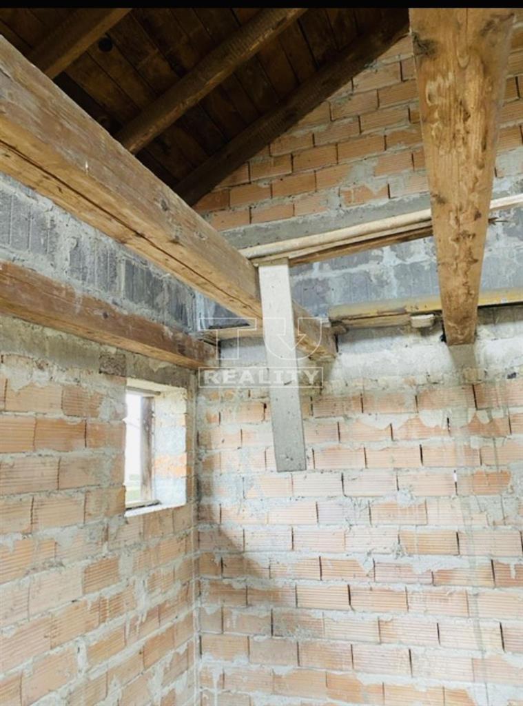 Rekreačný klenot pri Dunaji-rozostavaný domček v... - 5