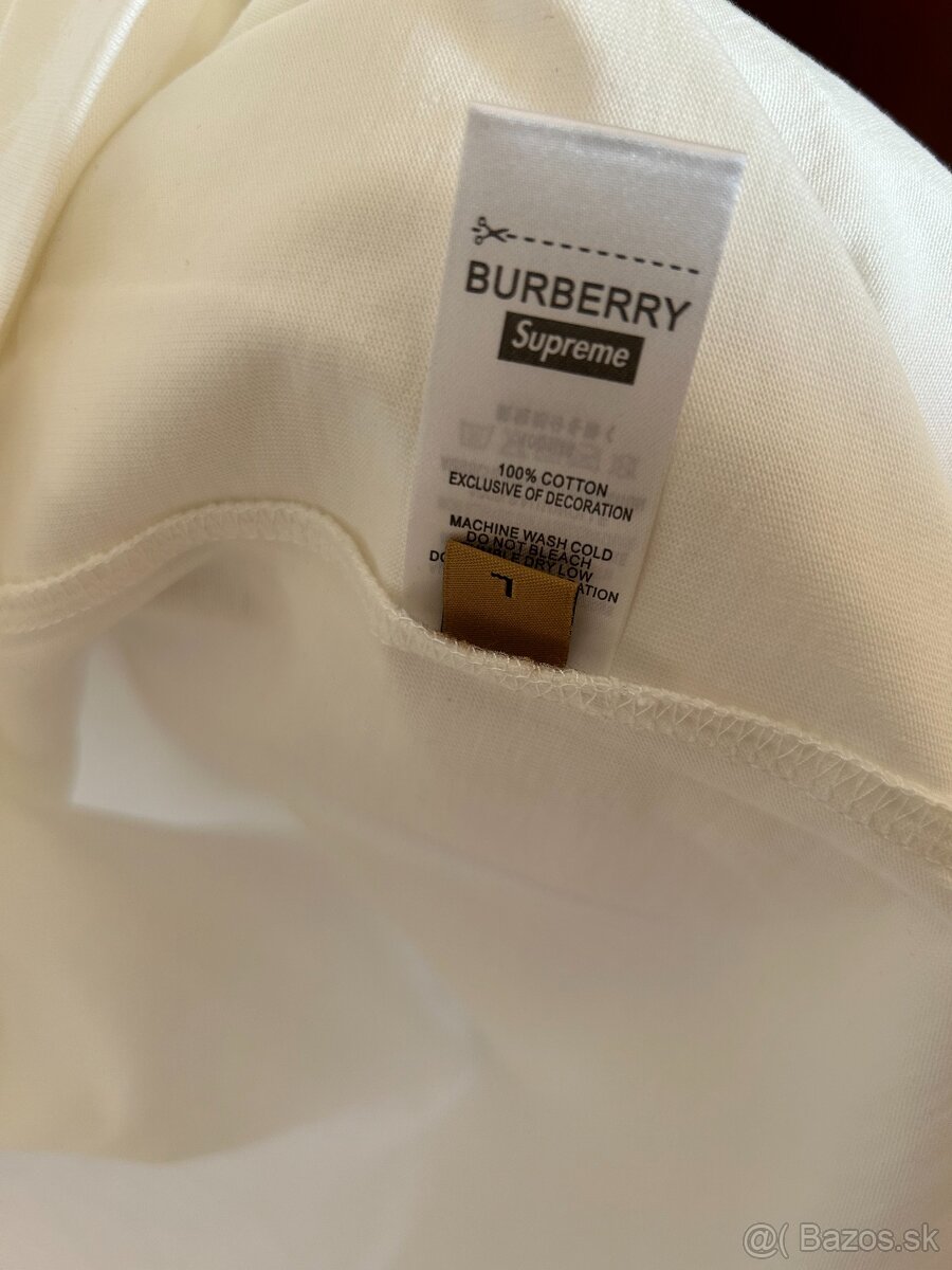 Supreme SS22 Burberry Box Logo tee - 5