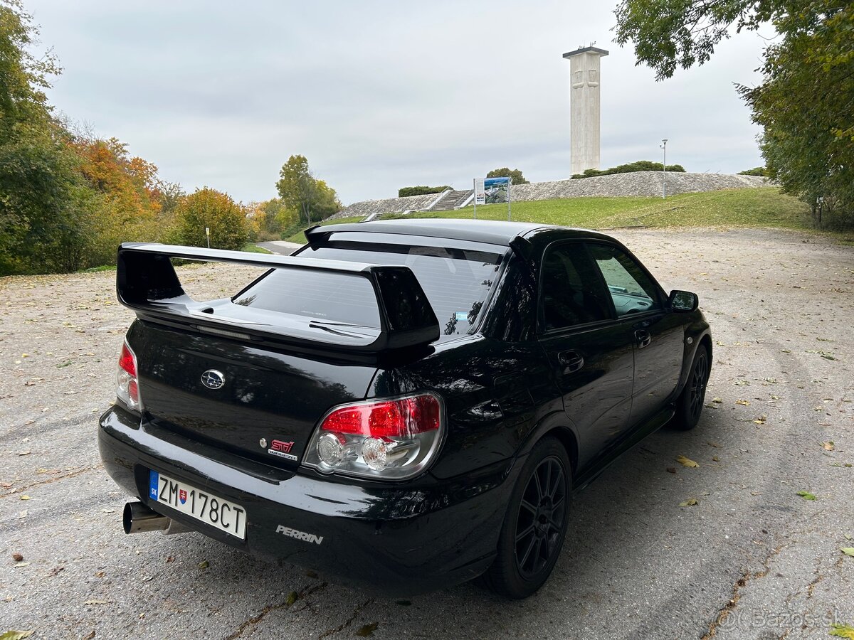 Subaru Impreza wrx sti - 5