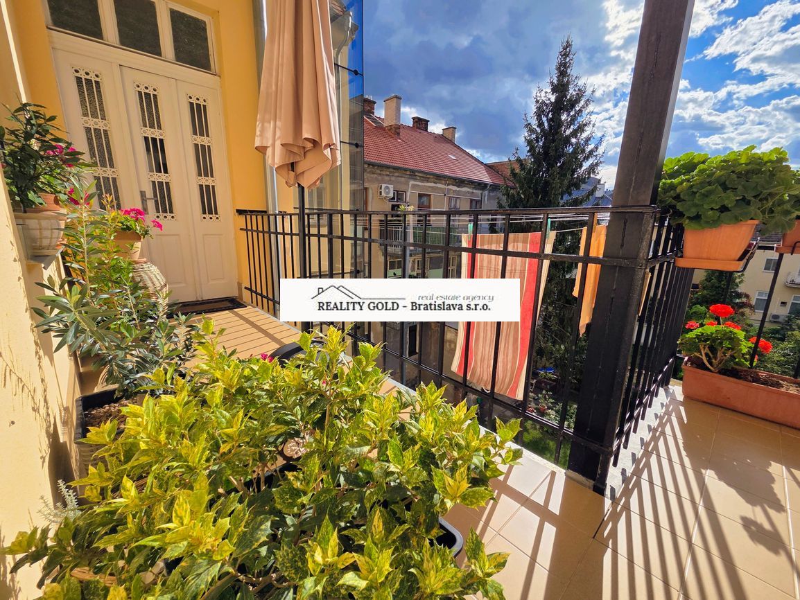 4 izbový CENTRUM - GRÖSSLINGOVA - GARÁŽ v cene - 139 m2 - 5